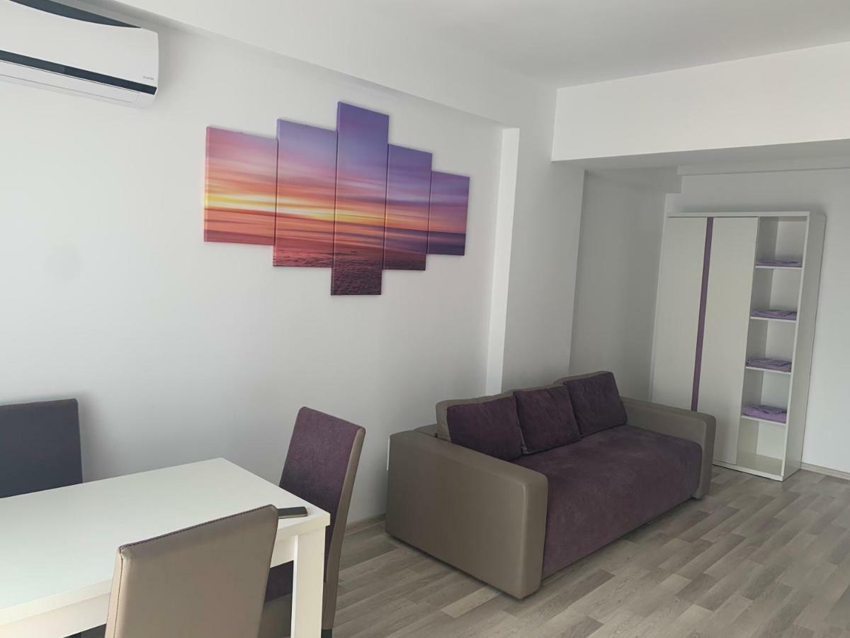 Apartament Antonia Summerland Mamaia Exterior photo
